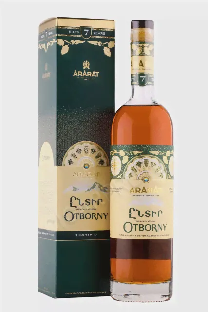 Ararat Otborny 7 Years Old Коньяк Арарат Отборный Коллекционный 7 лет 0.75л в подарочной упаковке