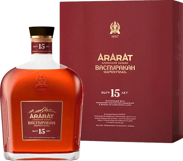 Коньяк армянский Арарат Васпуракан 40%,15 летней выдержки 0.7 л-0