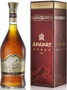 Коньяк Арарат 5 звезд 0.5 л в подарочной упаковке